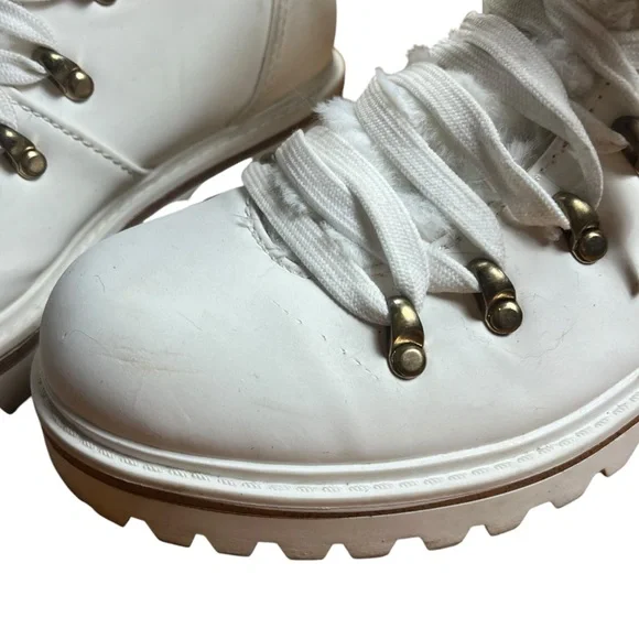 BAMBOO White Lace-Up Fur Winter Boots - Picture 6 of 10